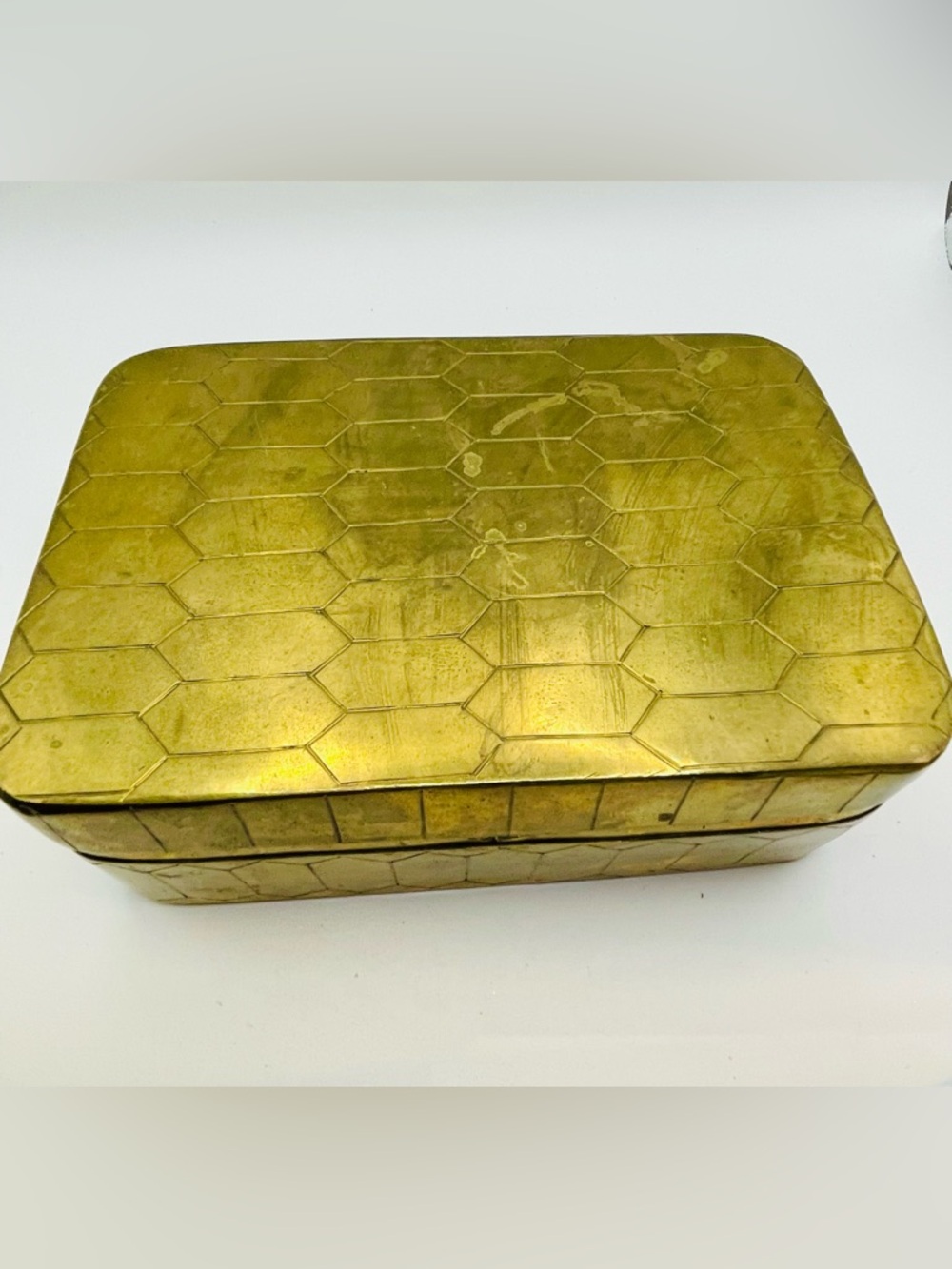 Vintage Embossed Brass Hexagon Pattern Trinket Box. Made in India 7 by 5 inches